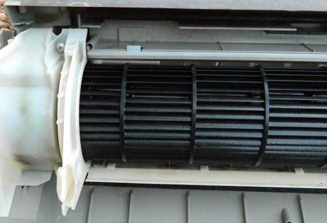 Как трябва да работи вентилаторът на климатика: принципът на действие на устройството и причините за неизправности