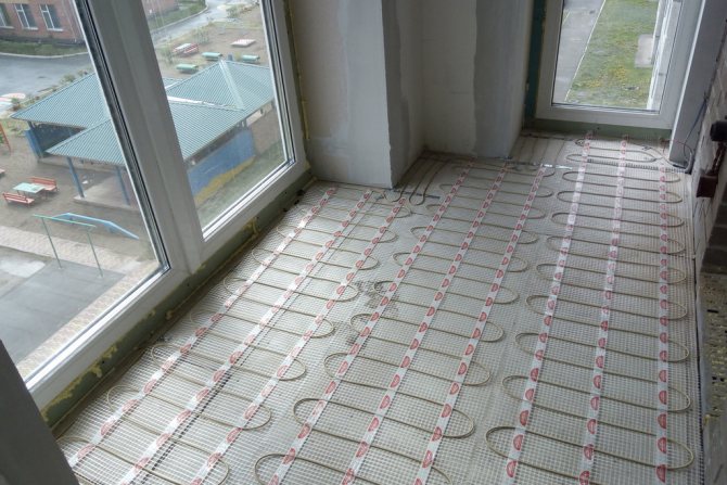 Монтаж на подово отопление на балкона