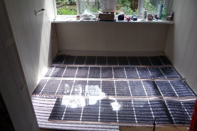 Монтаж на подово отопление на балкона