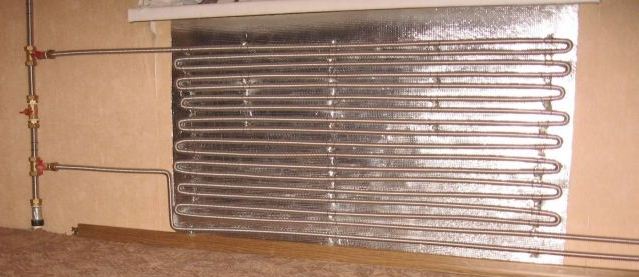 Домашен радиатор за отопление, изработен от гофрирани тръби
